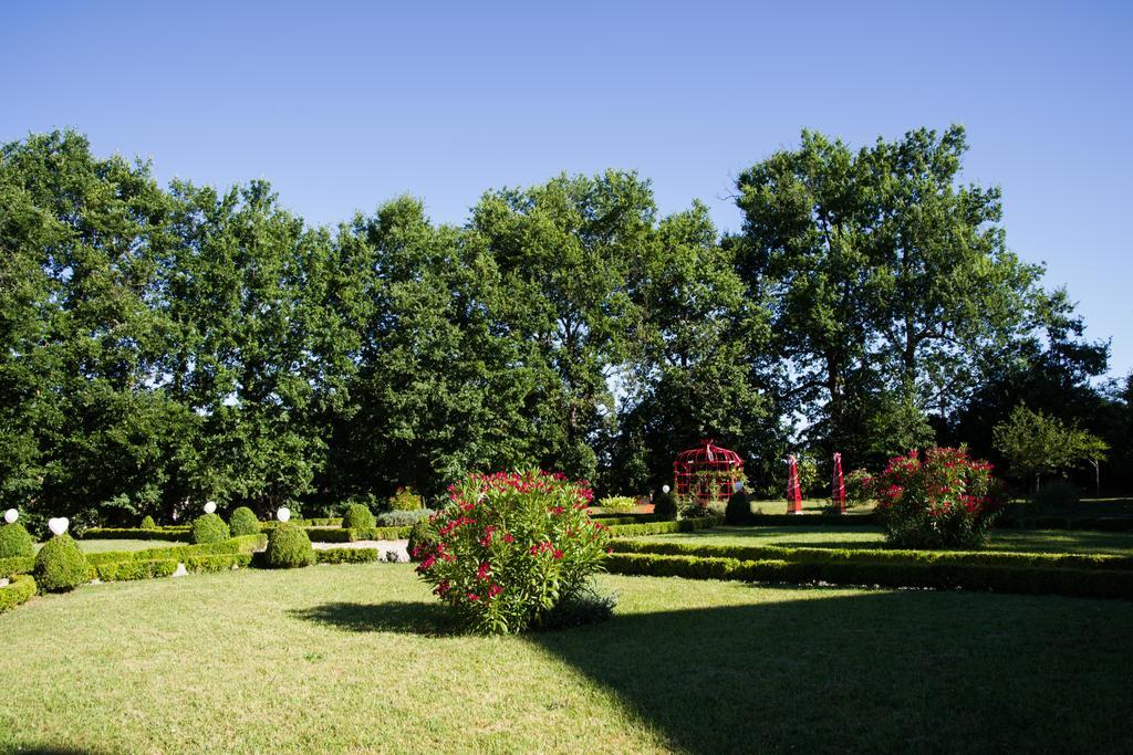 Le Manoir Saint Jean Saint-Paul-dʼEspis Exterior foto